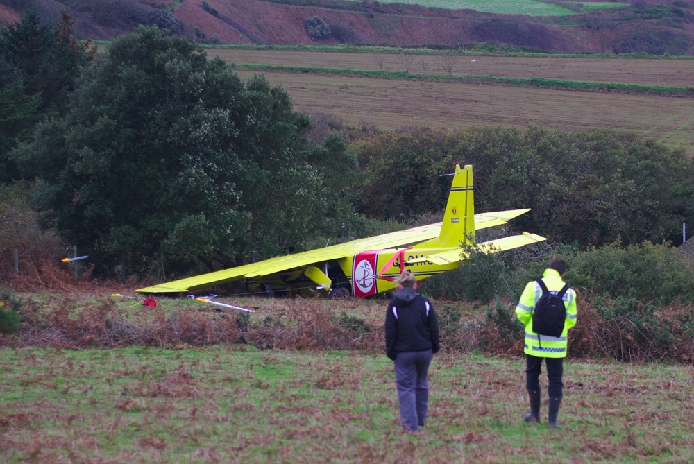 Channel Islands AirSearch plane crashed in a field
