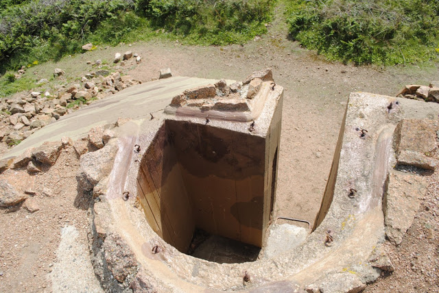 The 'Observer's open position' from above, used to direct fire during combat